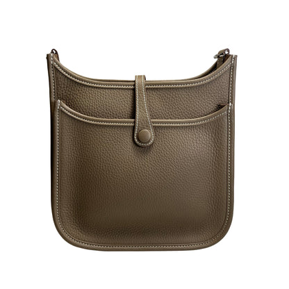 Brand New HERMES Leather Evelyne 23 Shoulder Bag Etoupe PHW