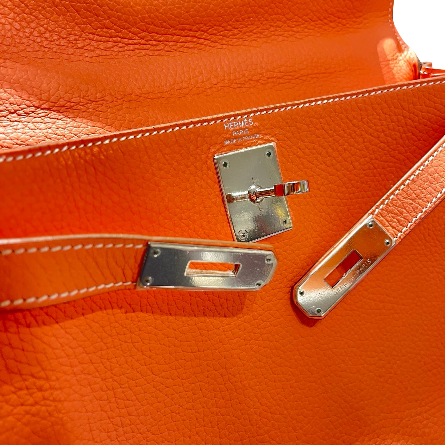 HERMÈS Kelly 28 Handbag Orange (93) PHW