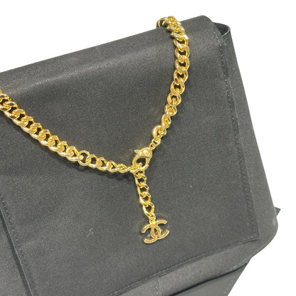 Unused CHANEL Necklace Gold