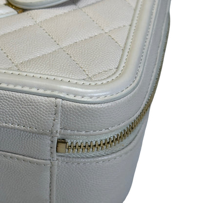 Used CHANEL Quilted Caviar Vanity Case Vanity case White