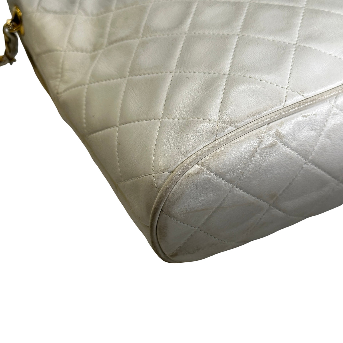 Used CHANEL Quilted Leather Quilted Flap Bag Handbags White GHW