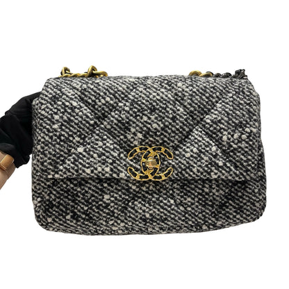 Used CHANEL Tweed Chanel 19 Handbag Black White