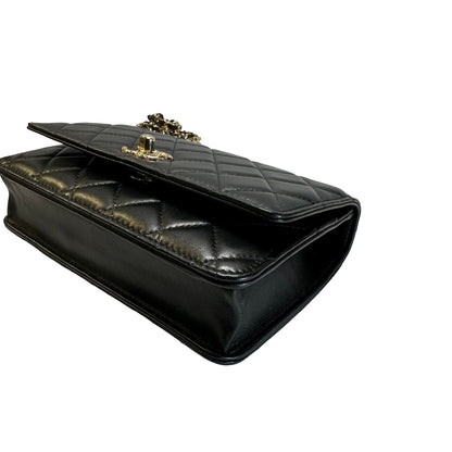Used CHANEL Quilted Lambskin Wallet on chain Wallet on chain Black Gold