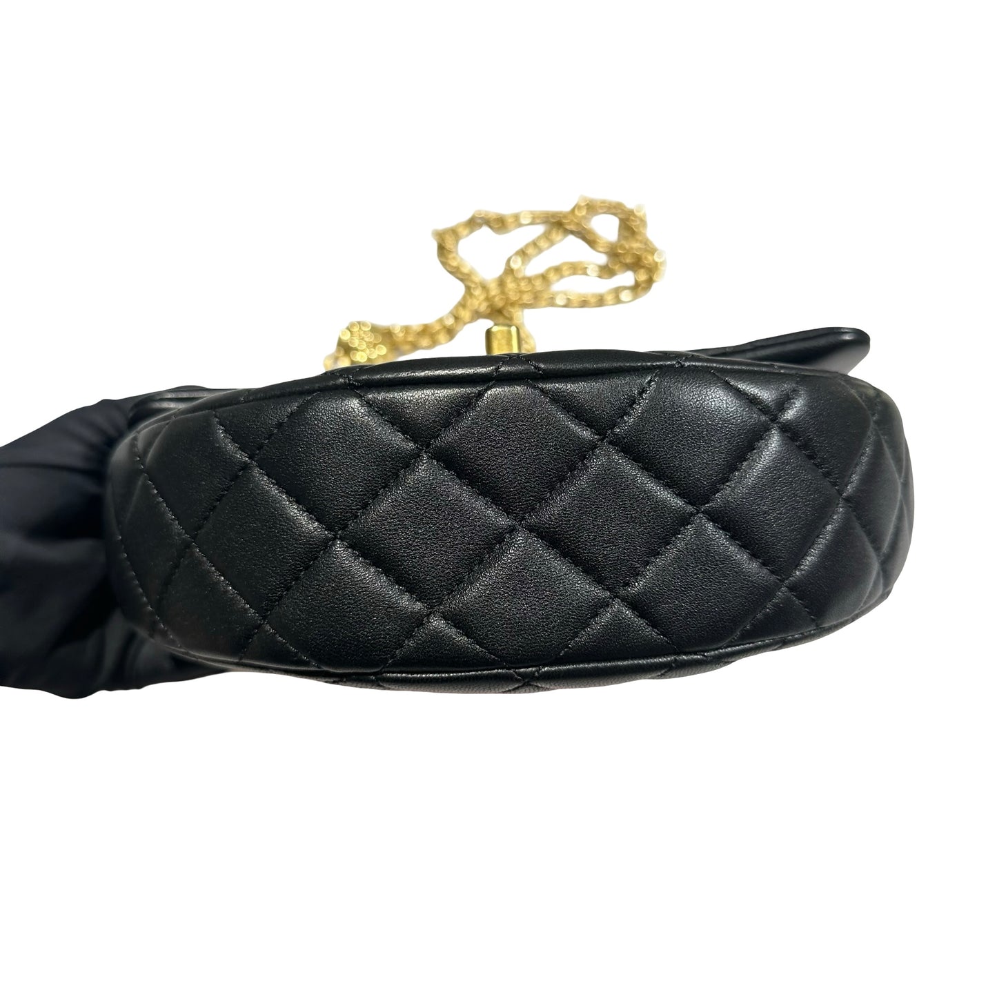 New CHANEL Lambskin Leather New CHANEL Lambskin Leather Hobo with Camellia Chain Shoulder Chain Shoulder Bag Black GHW