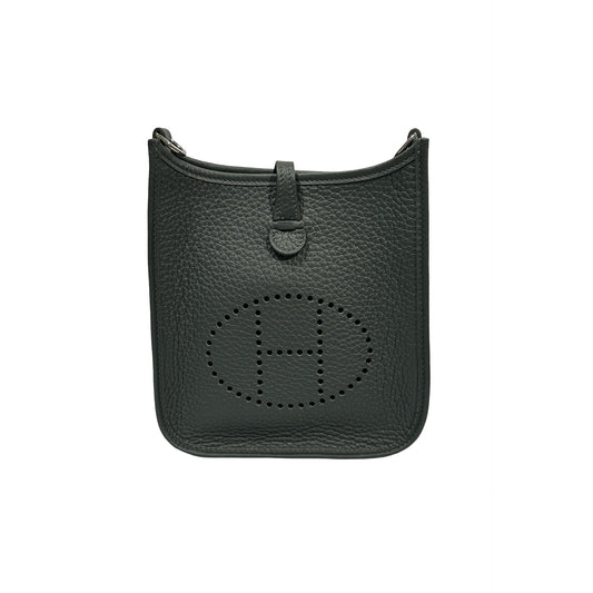 Unused Hermès Calfskin Leather Evelyne Shoulder Bag Dark green PHW