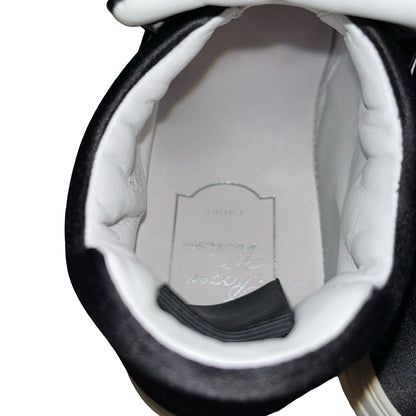 Used Roger Vivier Sneakers Black White