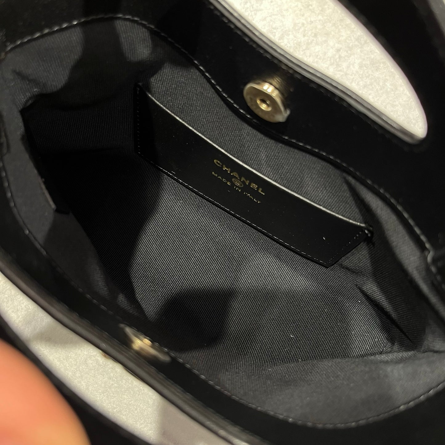 New CHANEL Cross Body Bag Black GHW