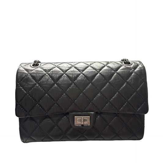 Used CHANEL Quilted Aged Calfskin 2.55 Reissue Flap Shoulder Bag Black，PHW