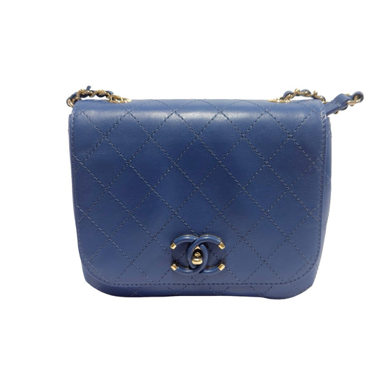 Used CHANEL Quilted Lambskin Quilted Crossbody Bag Chain Shoulder Bag Blue Gold Hardware