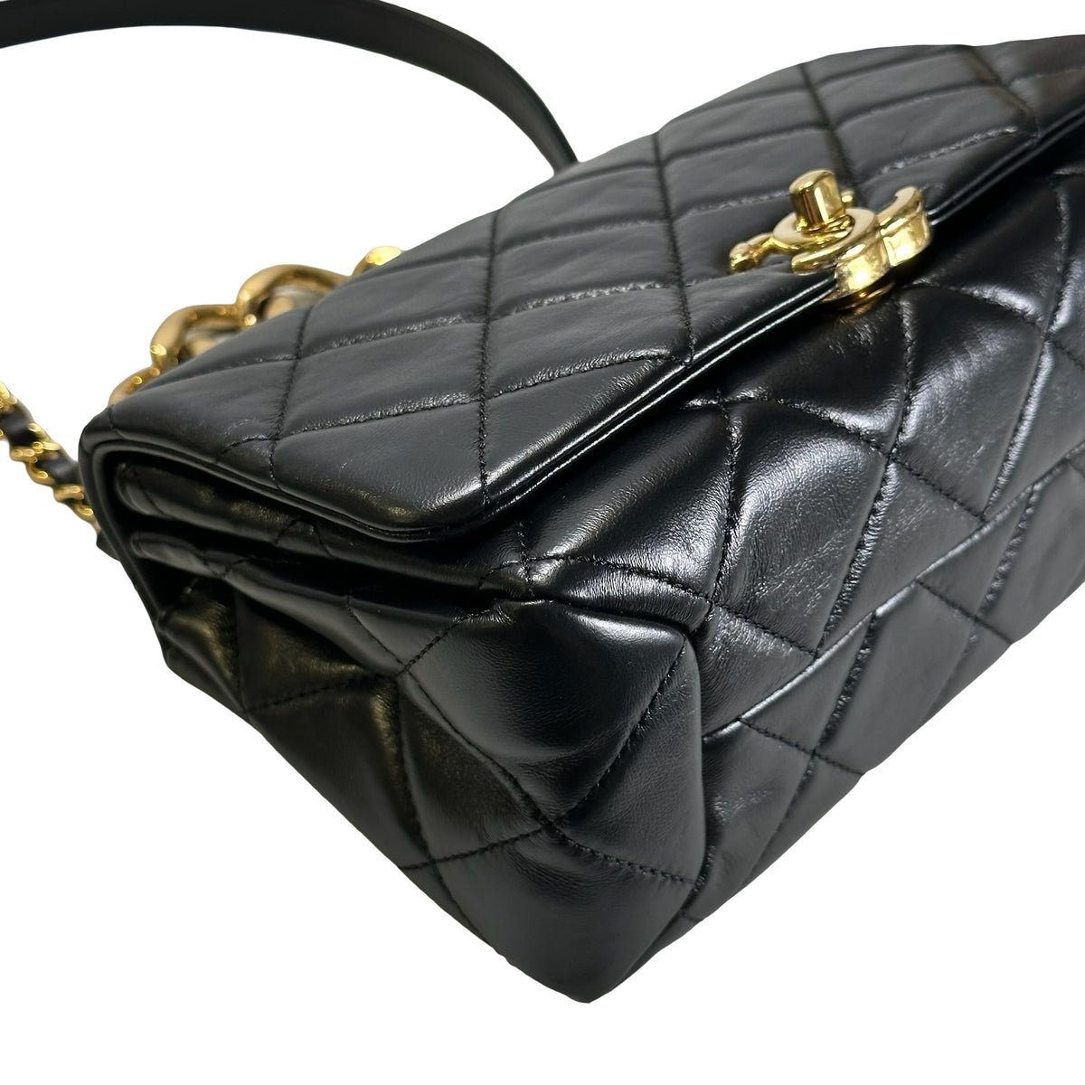 Used CHANEL Lambskin 22A Small Color Match Chain shoulder bag Black GHW