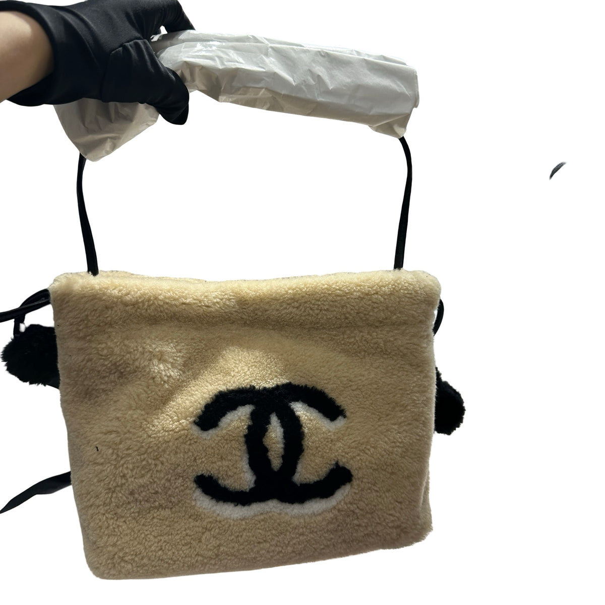 Brand New CHANEL CC logo Fleece Fleece Bag Handbag Beige Black