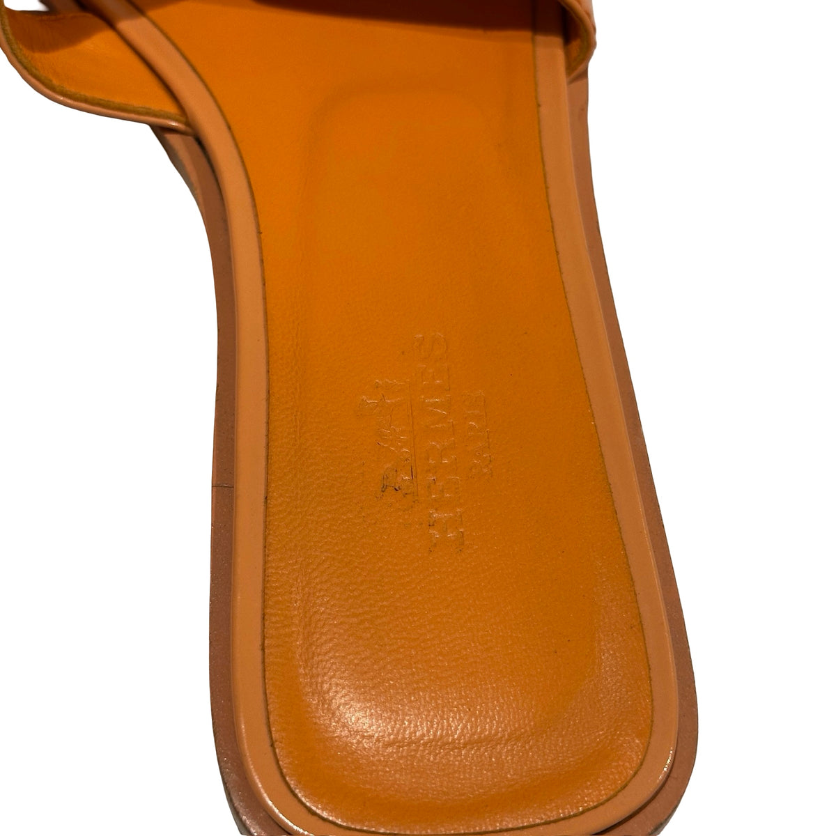 HERMES Smooth Calfskin Leather Oran Heels Gold/Tan