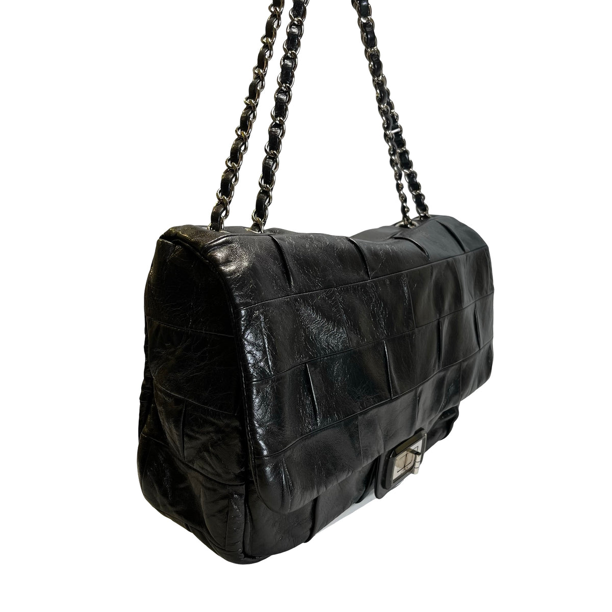 Used CHANEL Chocolate Bar Aged Calfskin 2.55 Reissue Flap Bag Chocolate Bar Chain Shoulder Bag Black，PHW
