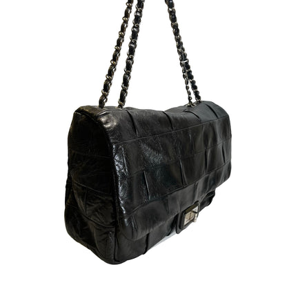 Used CHANEL Chocolate Bar Aged Calfskin 2.55 Reissue Flap Bag Chocolate Bar Chain Shoulder Bag Black，PHW