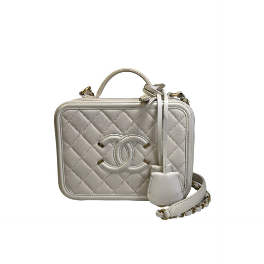 Used CHANEL Quilted Caviar Vanity Case Vanity case White