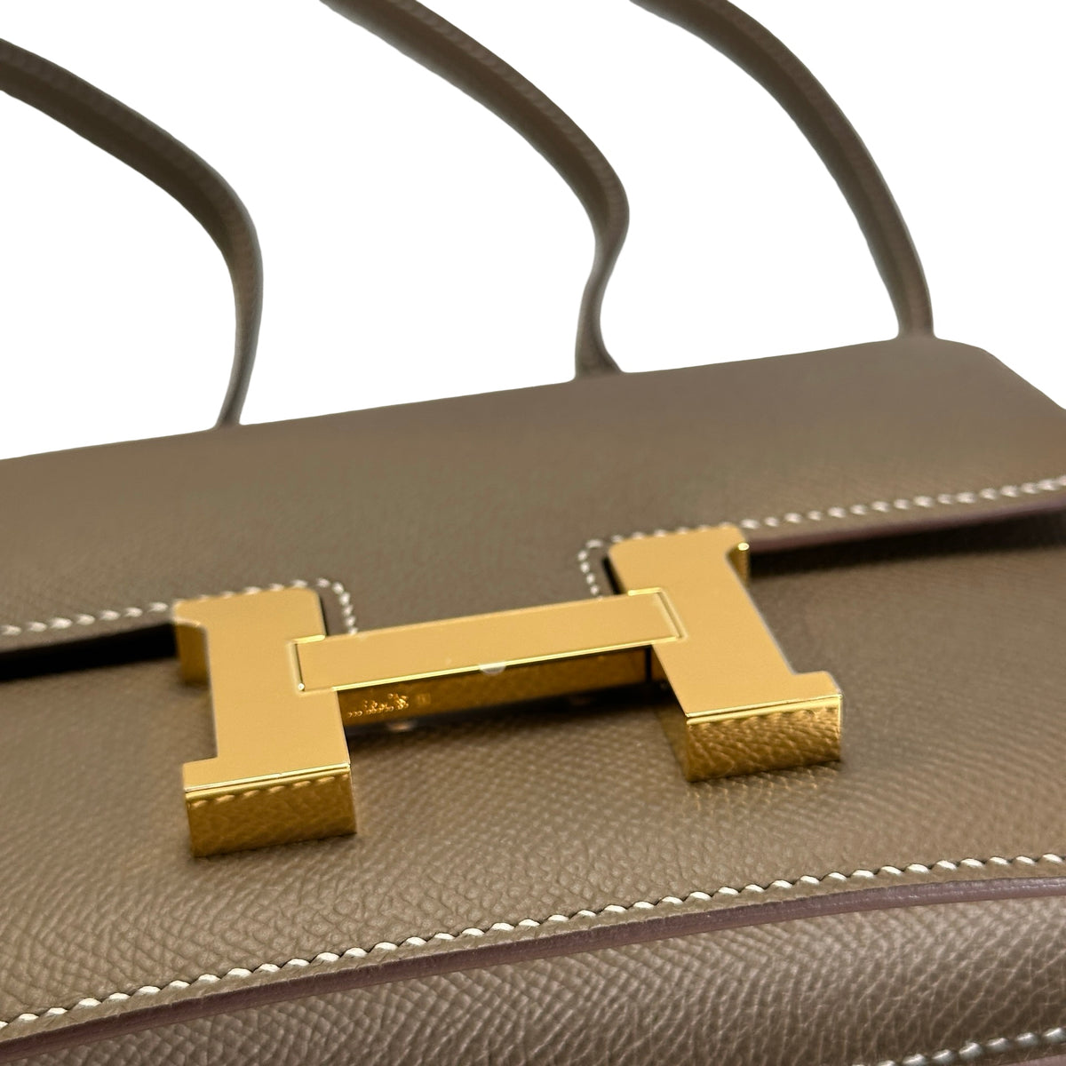 Brand New HERMES Epsom Leather Constance Shoulder Bag Etoupe