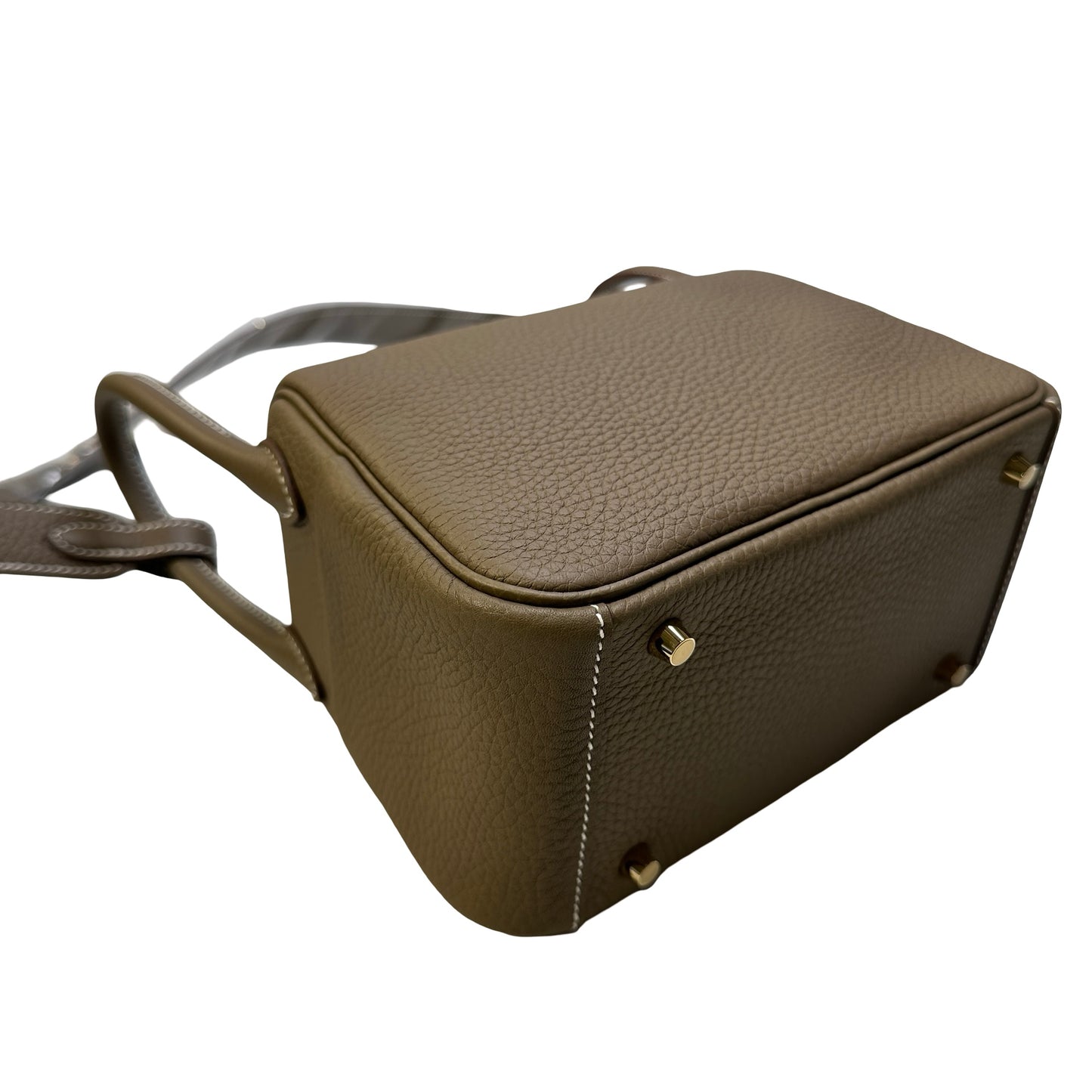 Brand New HERMES Clemence Leather Lindy Handbag Etoupe