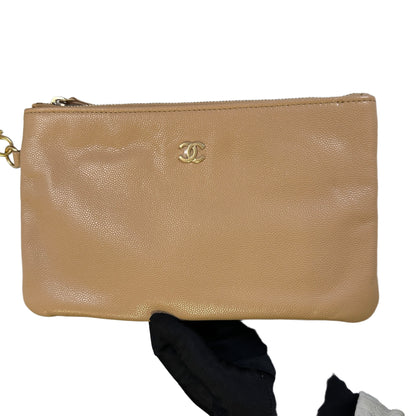 CHANEL Quilted Caviar Quilted Bucket Bag Bucket Bag Beige Gold