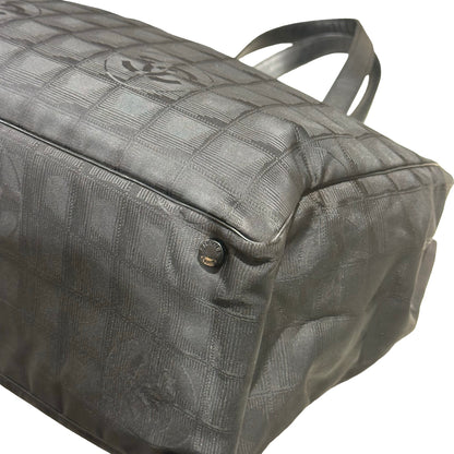Used CHANEL Canvas Vintage Shoulder Black Shoulder Bag Black