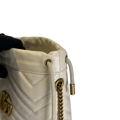 Used GUCCI Matelassé chevron leather GG Marmont Matelassé Mini Bag Crossbody Bag White Antique gold-toned hardware