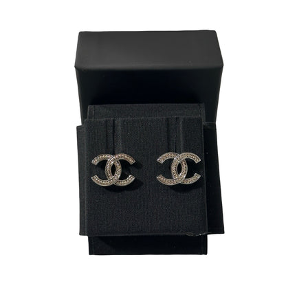 Used CHANEL Yellow Gold Earrings PHW