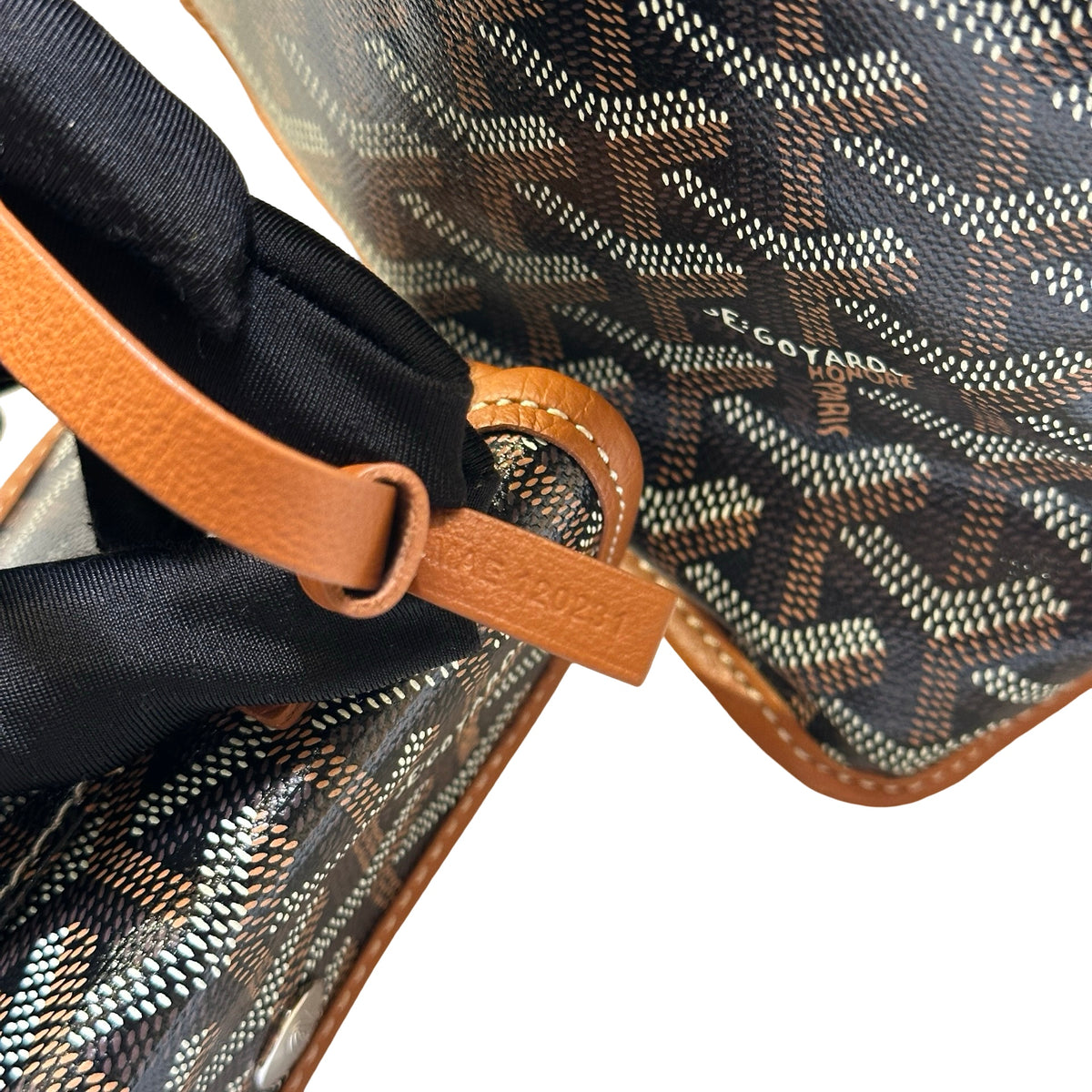 Used GOYARD Goyardine Hobo Tote Bag Black Brown