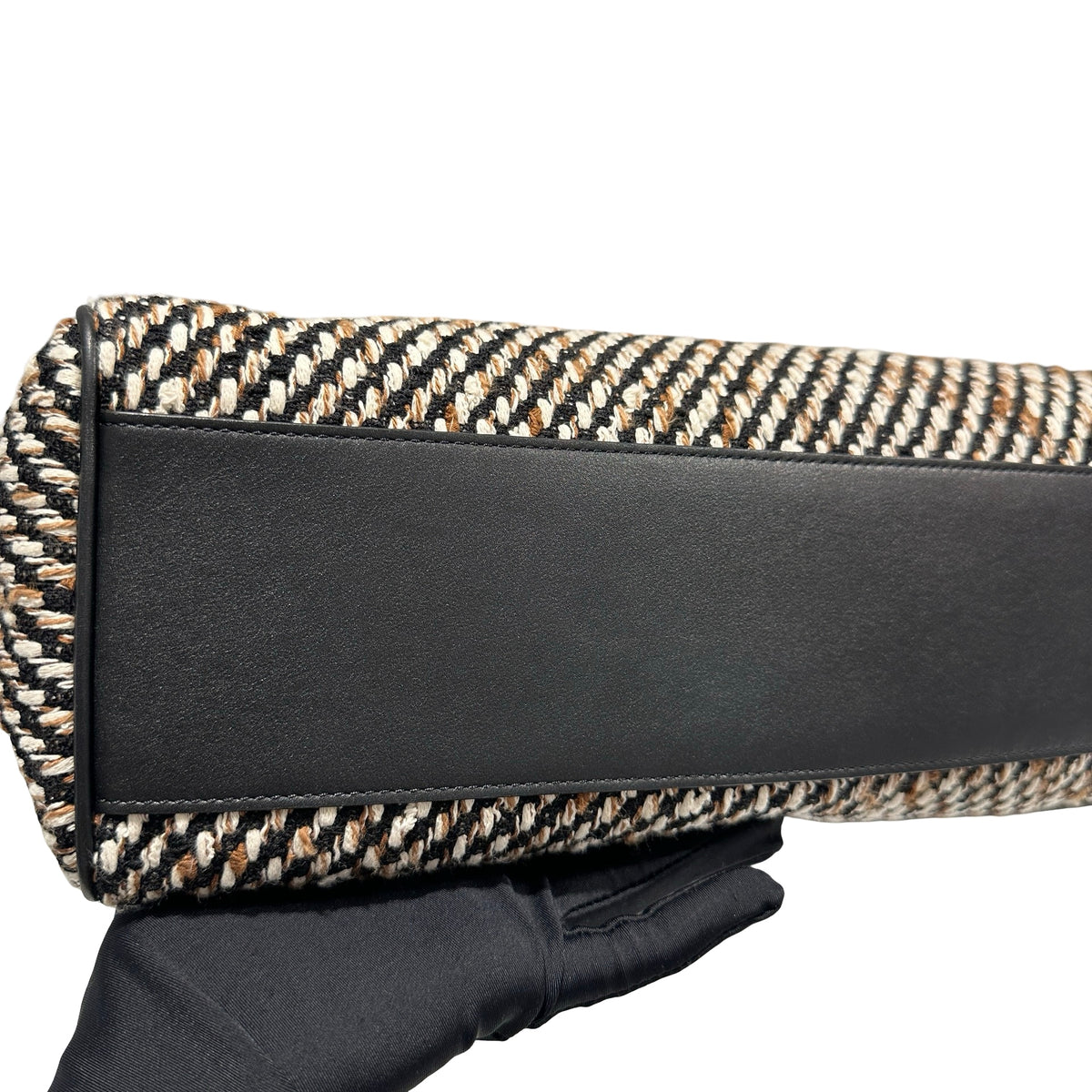 Used CHANEL Tweed Leather Suede Tweed and Leather CC Shoulder Bag Shoulder Bag Black Brown White