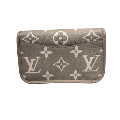 Used LOUIS VUITTON Diane Shoulder Bag Beige Grey GHW