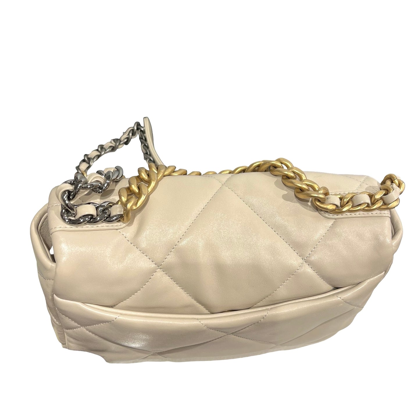 Used CHANEL Lambskin Quilted Chanel 19 Chain Shoulder Bag Cream White GHW