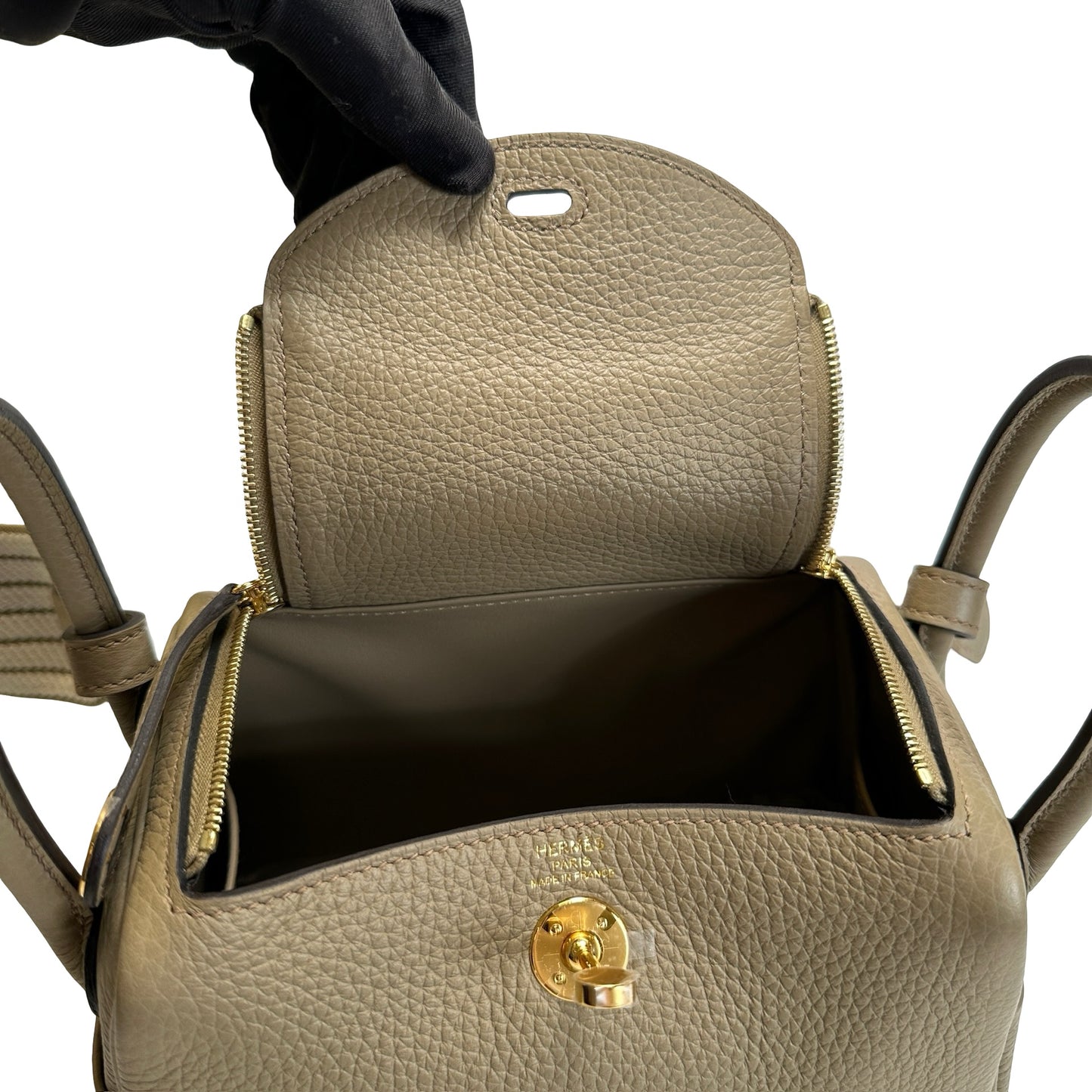 Brand New HERMES TC Mini Lindy Handbag Beige Maria GHW
