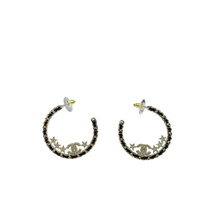 Unused CHANEL Earrings Gold