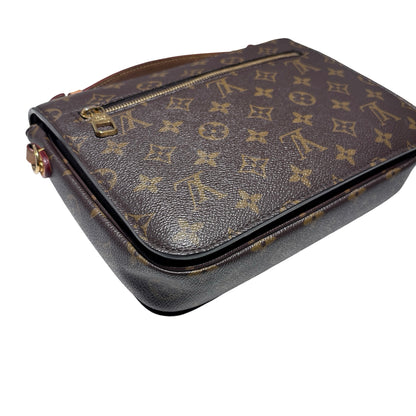 Used LOUIS VUITTON Monogram Canvas Pochette Métis Shoulder Bag Monogram Brown GHW