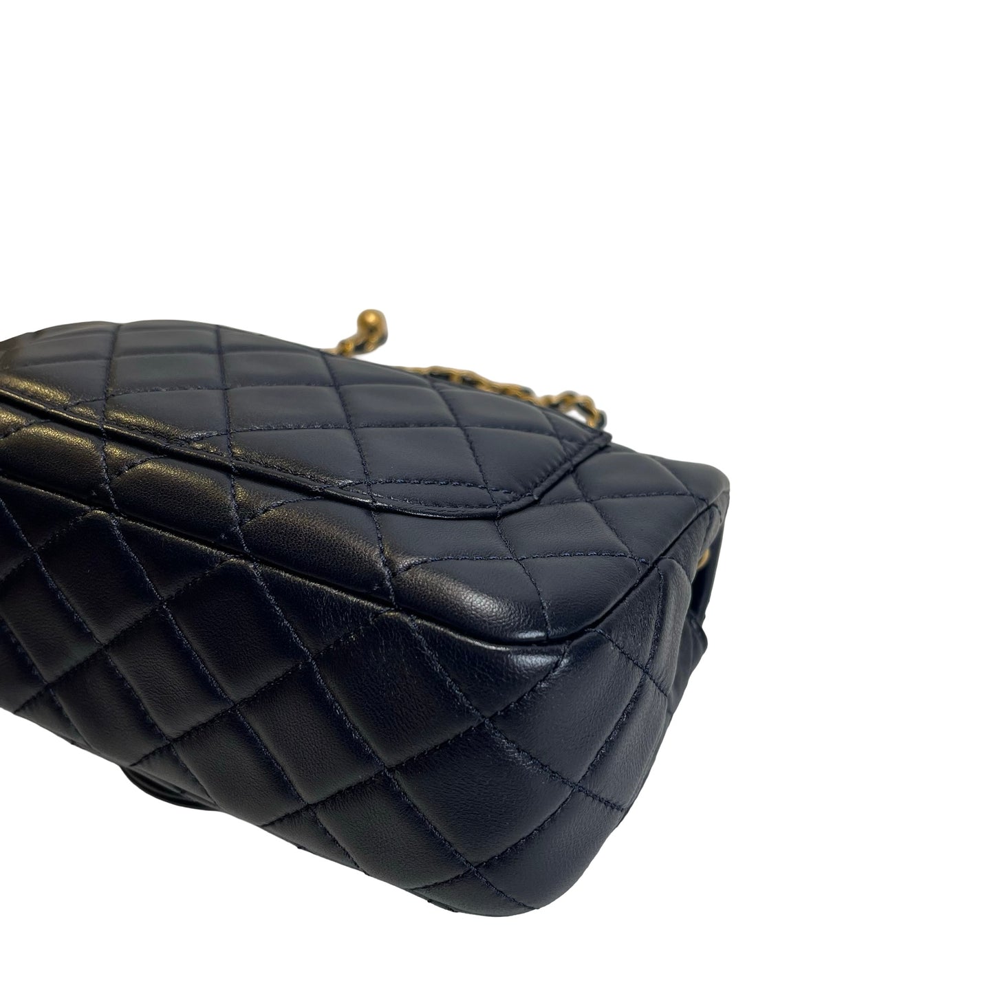 Used CHANEL Quilted Lambskin Classic Flap Chain shoulder bag Navy Blue