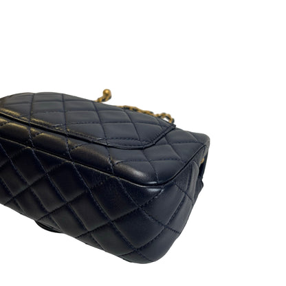 Used CHANEL Quilted Lambskin Classic Flap Chain shoulder bag Navy Blue
