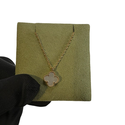 Used VAN CLEEF & ARPELS White Mother of Pearl Yellow Gold Vintage Alhambra Necklace Gold White
