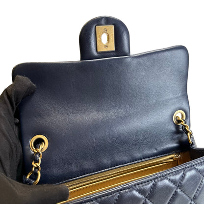 Used CHANEL Quilted Lambskin Classic Flap Chain shoulder bag Navy Blue