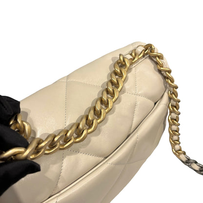 Used CHANEL Lambskin Quilted Chanel 19 Chain Shoulder Bag Cream White GHW