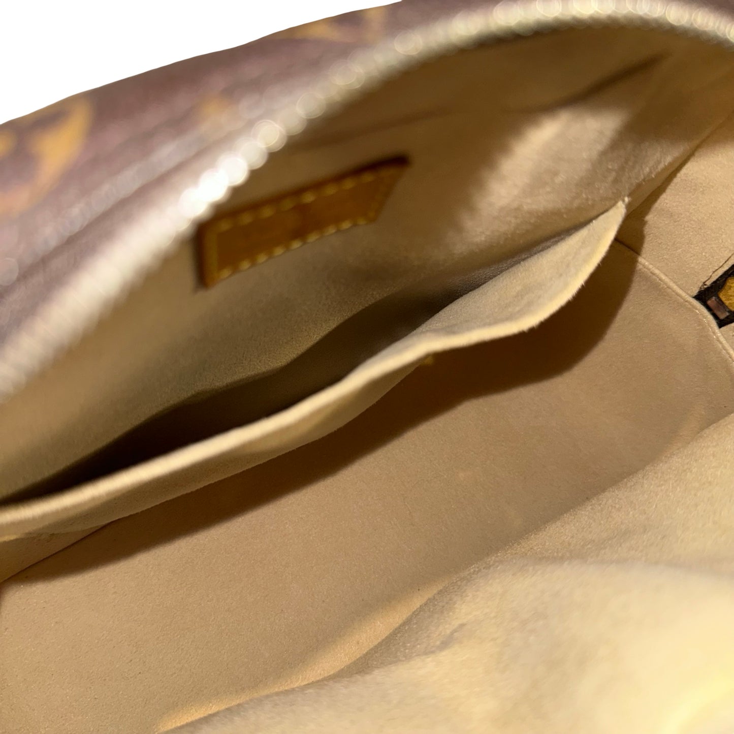 Used Louis Vuitton Manhatten PM Handbag