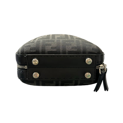 Used FENDI camera chevron Camera Bag Black