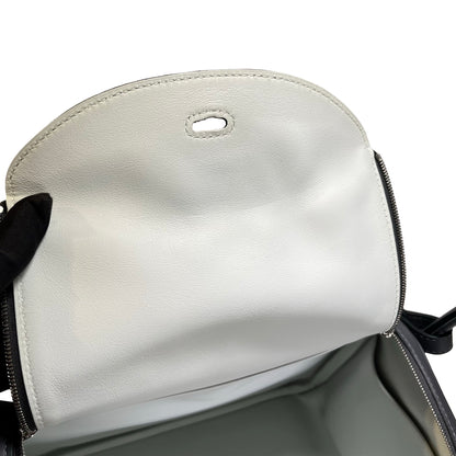 Used HERMES Clemence Lindy 26 Shoulder Bag Gris Etain PHW