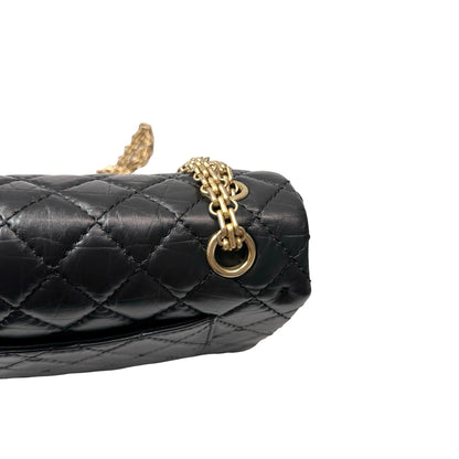 CHANEL Chain Shoulder Bag
