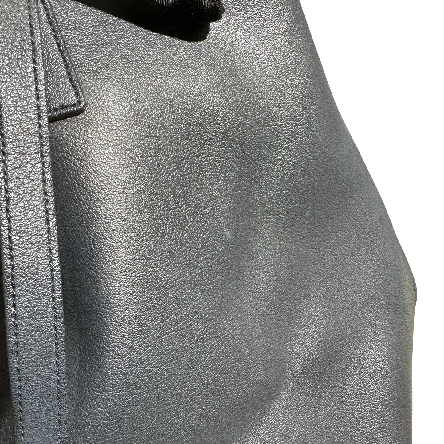 Used SAINT LAURENT East/West Supple Leather Shopping Bag Black GHW