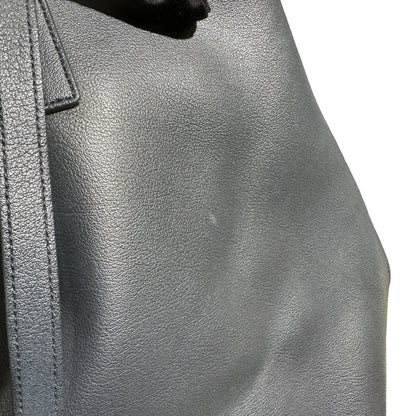 Used SAINT LAURENT East/West Supple Leather Shopping Bag Black GHW