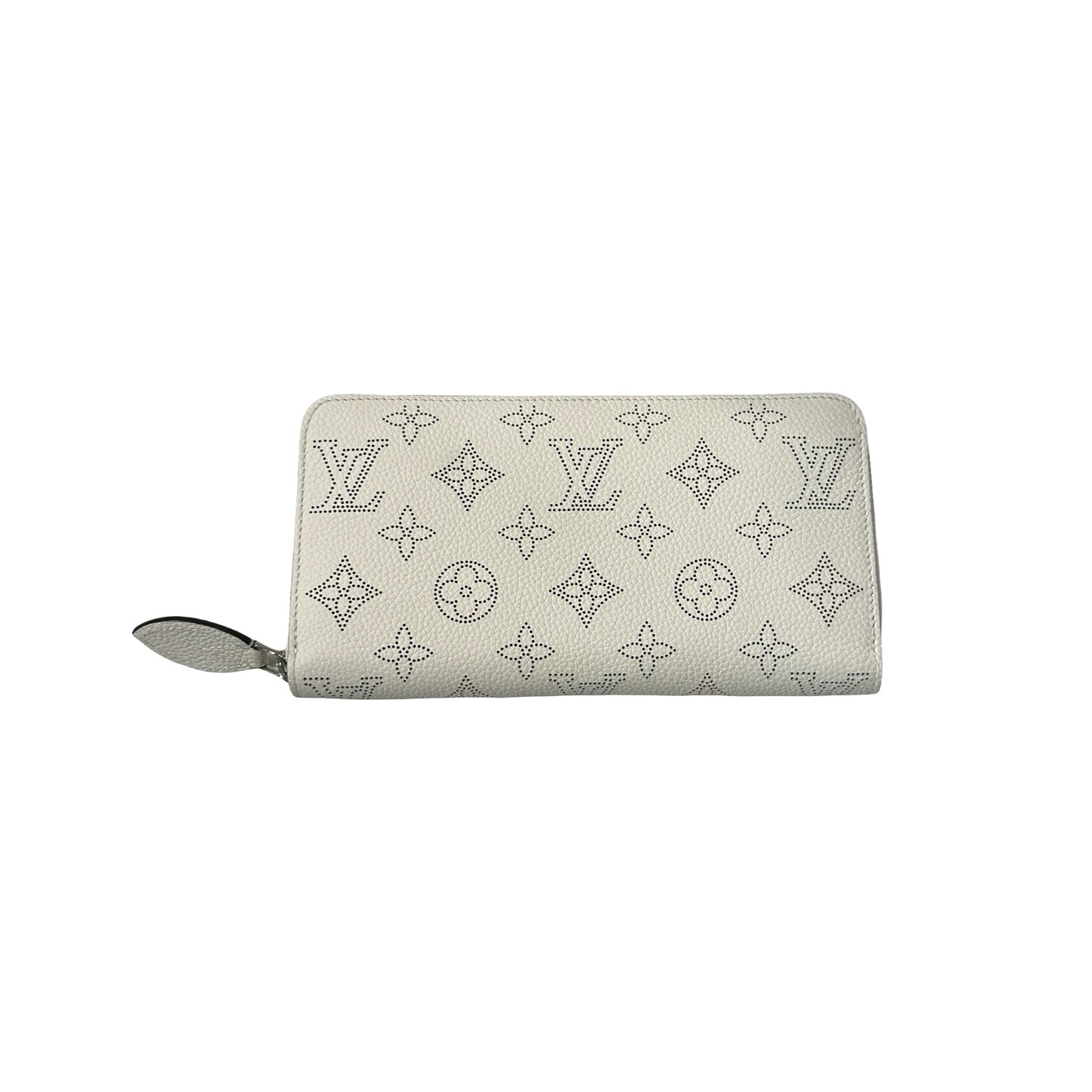 Used LOUIS VUITTON Mahina perforated calf leather Long wallet Wallet White PHW