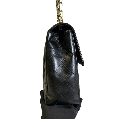 Used CHANEL Quilted Lambskin Vintage Classic Flap Chain Shoulder Bag Black Gold