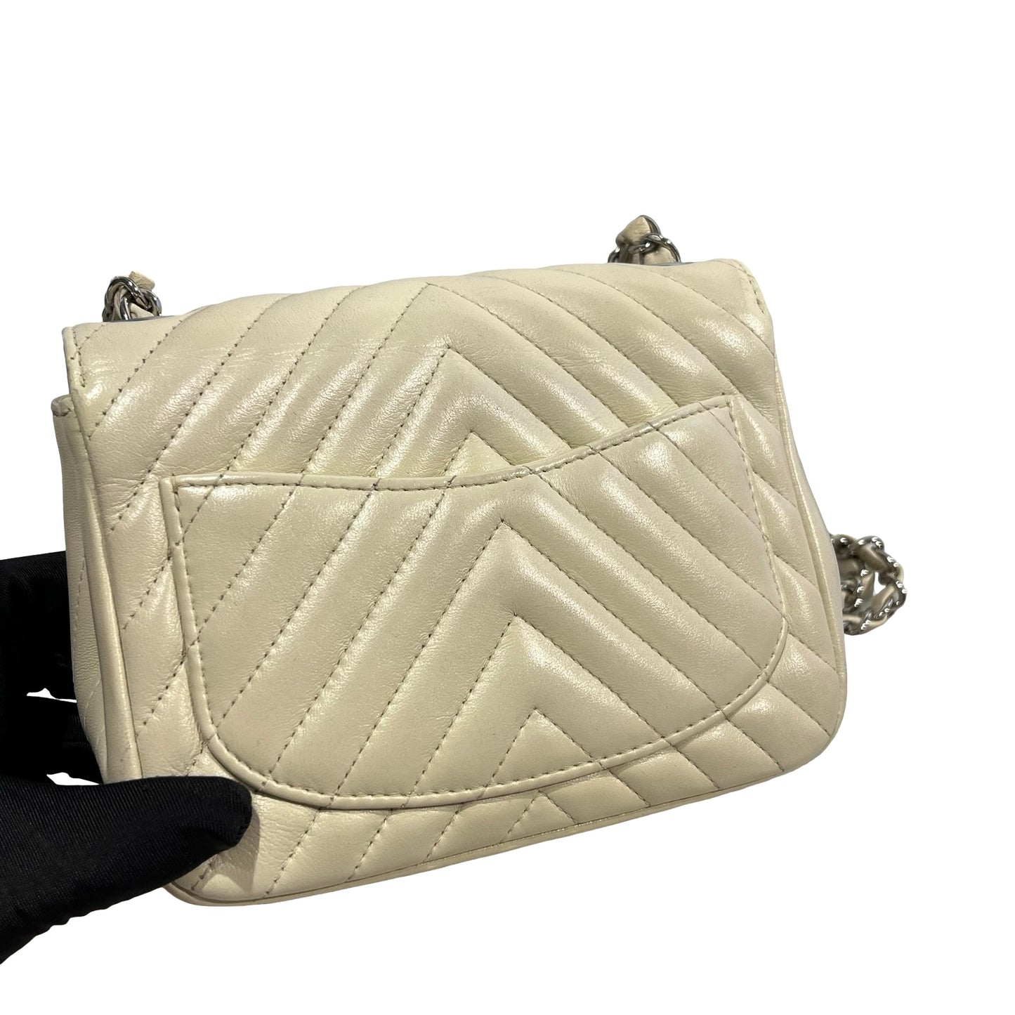 Used CHANEL Chevron Lambskin Chevron Flap Bag Chain Shoulder Bag White Silver hardware