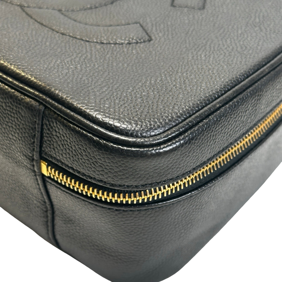 Used CHANEL Caviar leather Caviar Vanity Case Vanity case Black Gold