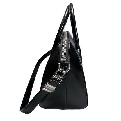 Used GIVENCHY Smooth Leather Antigona Handbag Black
