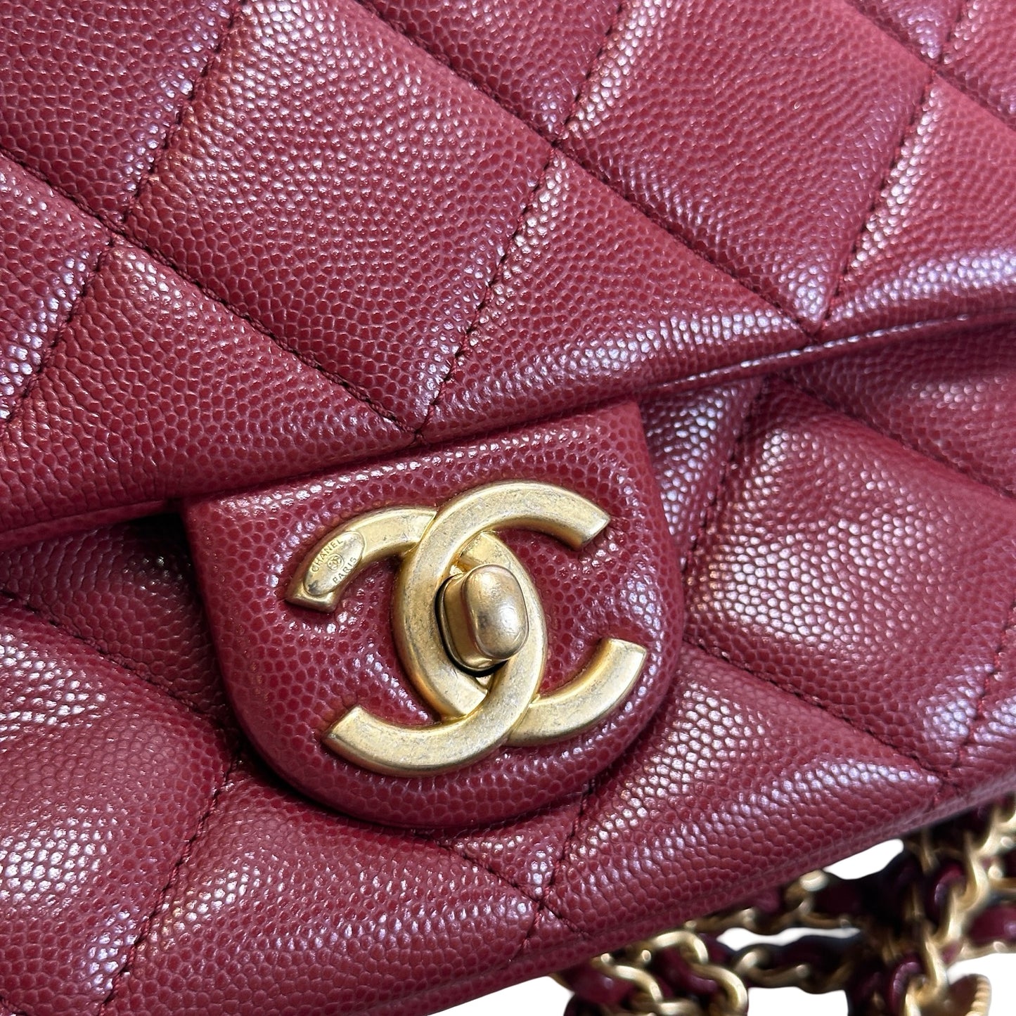 Used CHANEL Caviar Quilted Flap Bag Chain shoulder bag Red Gold