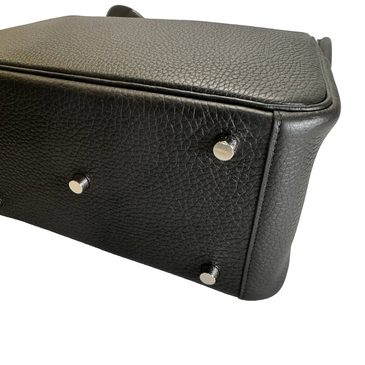 Brand New HERMES Leather Lindy 26 Handbag Black PHW